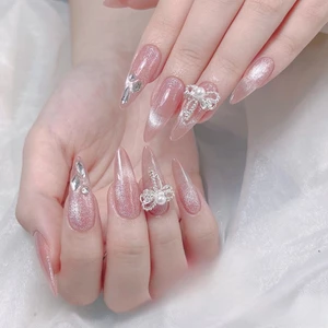 Nailbox , nail thiết kế mẫu mắt mèo phối đá ,nail cô dâu