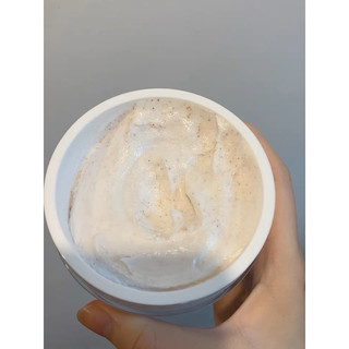[Olay] TẨY DA CHẾT BODY KÍCH TRẮNG OLAY B3