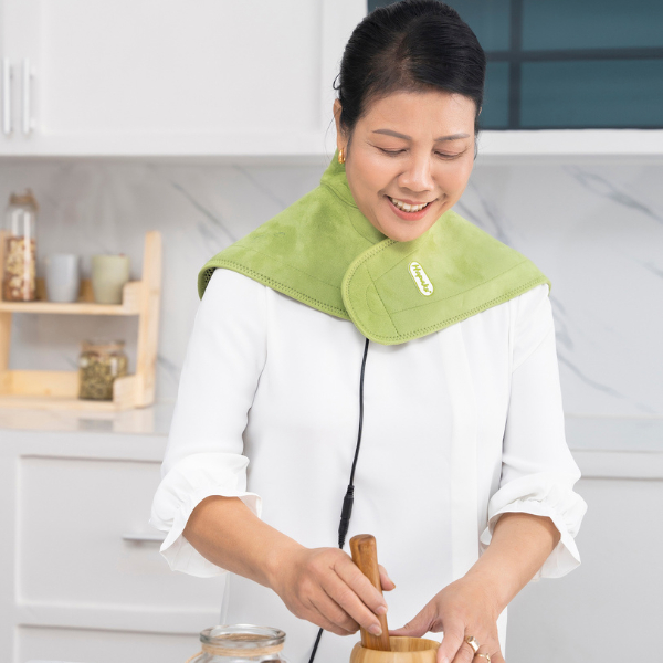 Ảnh Tấm Thảo Dược Thay Thế Của Đai Chườm Thảo Dược Vai Gáy Cắm Điện Hapaku 4