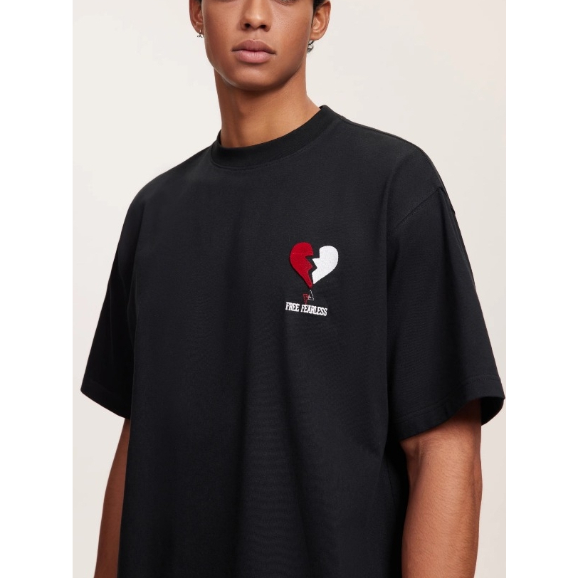 Áo Thun Unisex REDLABEL In Họa Tiết FREE FEARLESS Áo Phông Basic Form Rộng Tay Lỡ Cap Cấp Cá Tính Chất Cotton Dày Dặn