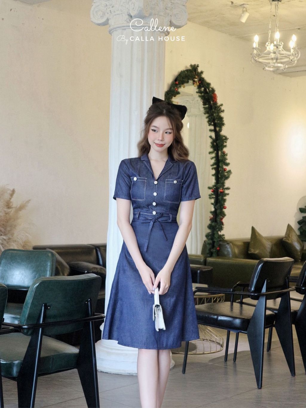 Ảnh Đầm thiết kế công sở denim cổ danton viền chỉ thắt eo nút trước Callene (CC327) 1