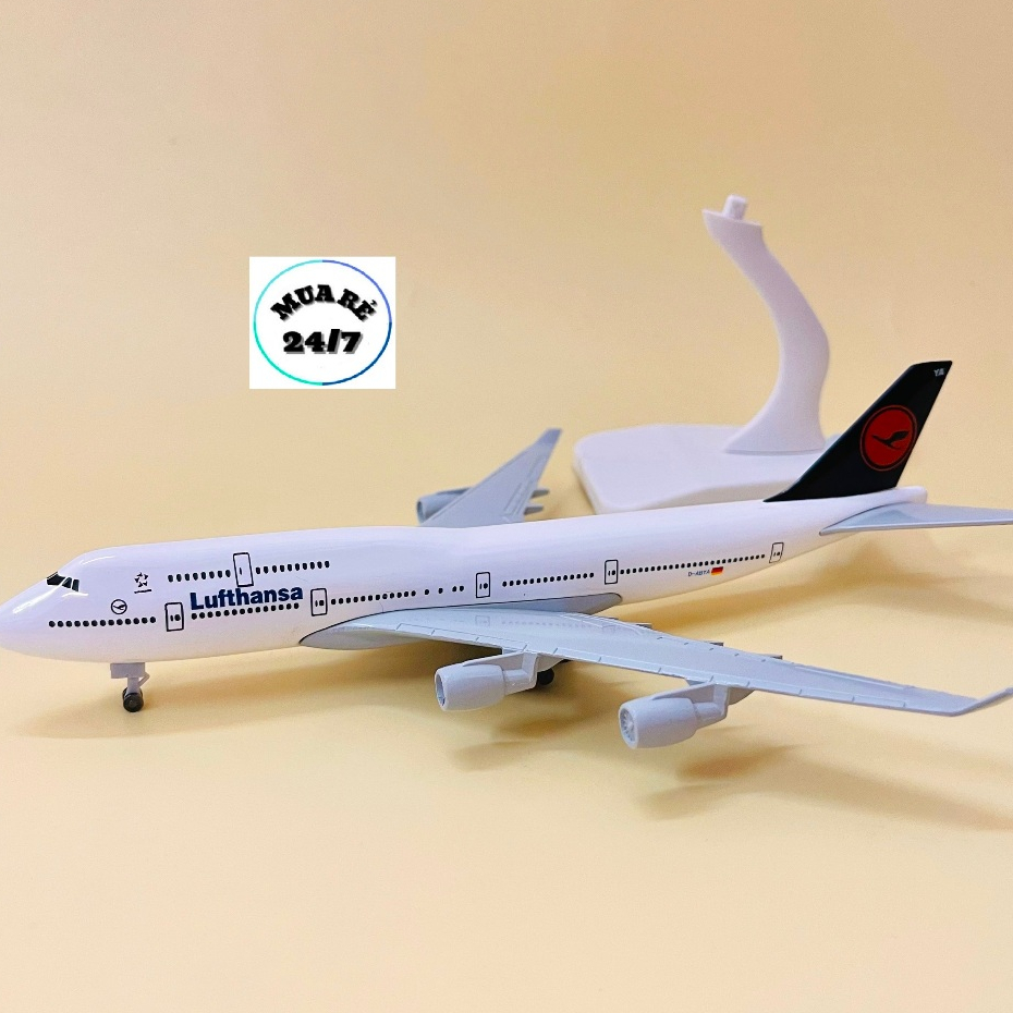 Máy Bay Mô Hình "Boeing B747-400 Lufthansa" Kim Loại Cao Cấp Tỉ Lệ 1:400 Có Bánh Xe + Đế Trưng Bày