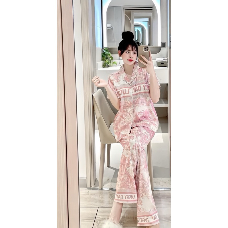 Luckey Hồng TN