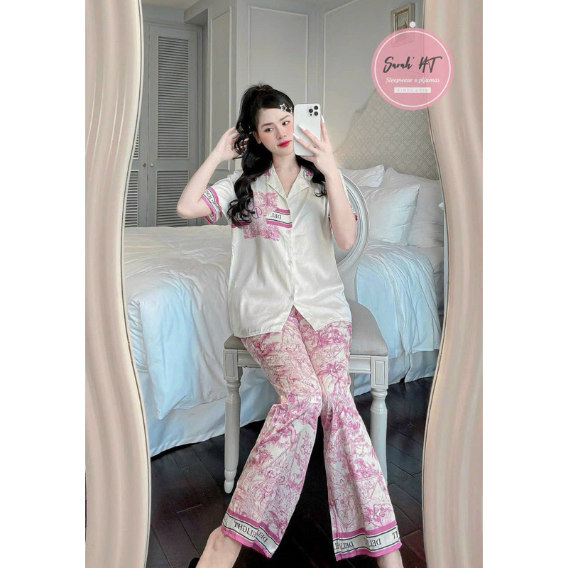 Del Hồng TN