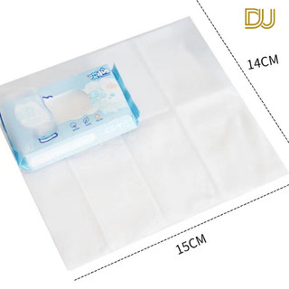 Khăn ướt mini bỏ túi dễ thương tiện dụng 8 gói nhỏ