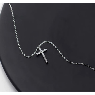Dây chuyền nữ unisex titan xích mảnh phối mặt thánh giá đính đá trắng lấp lánh không gỉ WN2445 BY ACCESSORIES