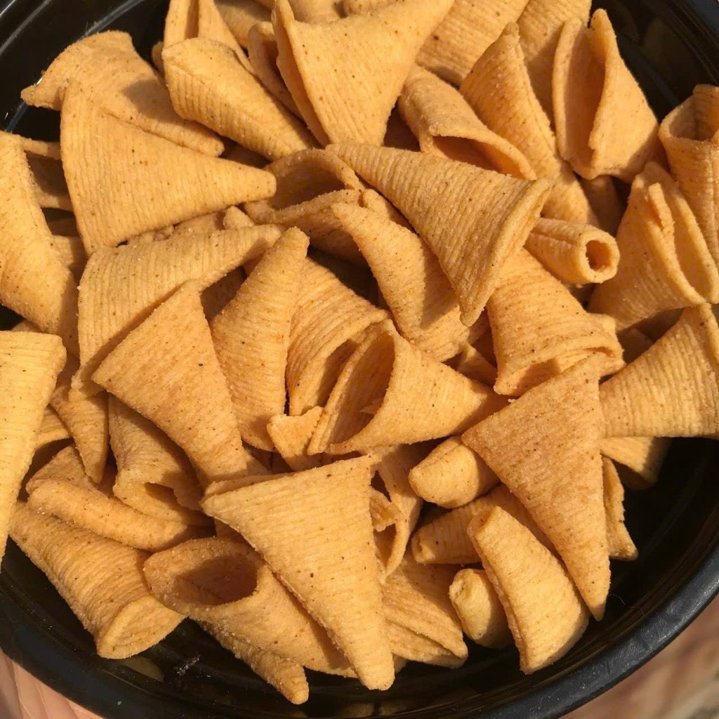 500Gr Snack Nón Hình Tam Giác Giòn Tan Tẩm Vị, Đóng Túi Zip Sạch Sẽ