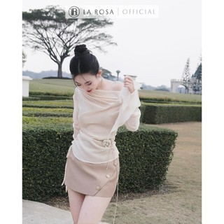Set Đồ Nữ Tiểu Thư Sang Chảnh La Rosa Áo Lệch Vai Xếp Ly Phối Chân Váy Đính Cúc Thiết Kế Chuẩn Form Tặng Belt Hoa S559