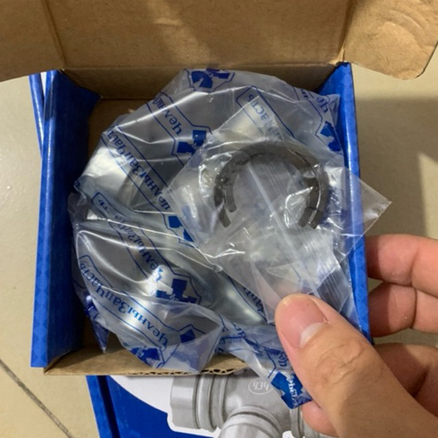 Vòng Bi chữ thập 28x76 phanh trong