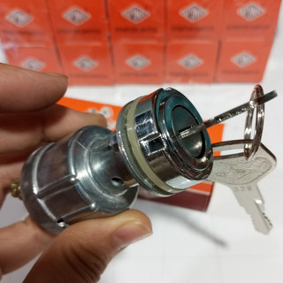 Ổ khóa đề 3 chân, ổ khóa điện 3 chân Thái Lan, ổ khóa Thái 3 chân.