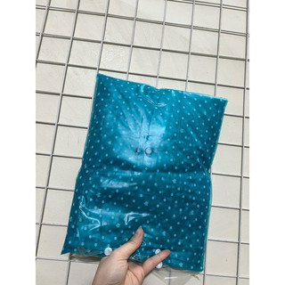 ( ÁO MƯA CHẤT DẺO DAI - CÓ KHOÁ ) Áo mưa bộ hình chấm bi, chất liệu nhựa Pvc dẻo dai rất dày