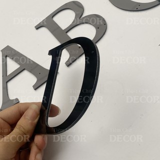 Chữ Alu Đen Gương 10cm dày 3mm T2 In Hoa có chân trang trí dán tường - biển quảng cáo
