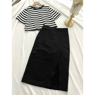 Set bộ áo thun croptop kẻ phối chân váy bút chì style Hàn A1421