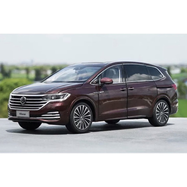 装飾用自動車モデル 1:18 Viloran MPV ダイキャストメタルディスプレイ