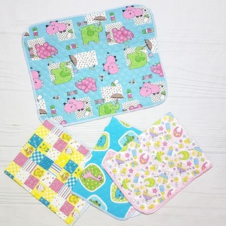 Lót Thay Bỉm Chống Thấm Bản Bé 42x42cm - Bản To 50x65cm