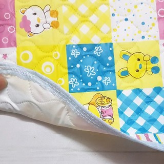 Lót Thay Bỉm Chống Thấm Bản Bé 42x42cm - Bản To 50x65cm