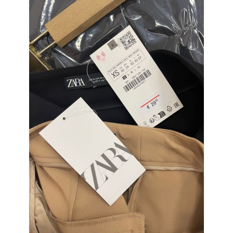 (Sale) Quần Culottes ZR* dư xịn
