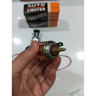 Tẩu châm thuốc trên ô tô điện 12v 24v.