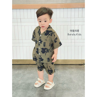 Bộ đũi bé trai Batala Kids, Set đi biển cho bé đồ bộ bé trai đi chơi du lịch đũi tơ hoạ tiết HOA ĐEN TRẮNG thoáng mát