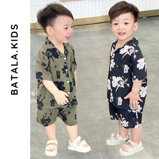 Bộ đũi bé trai Batala Kids, Set đi biển cho bé đồ bộ bé trai đi chơi du lịch đũi tơ hoạ tiết HOA ĐEN TRẮNG thoáng mát
