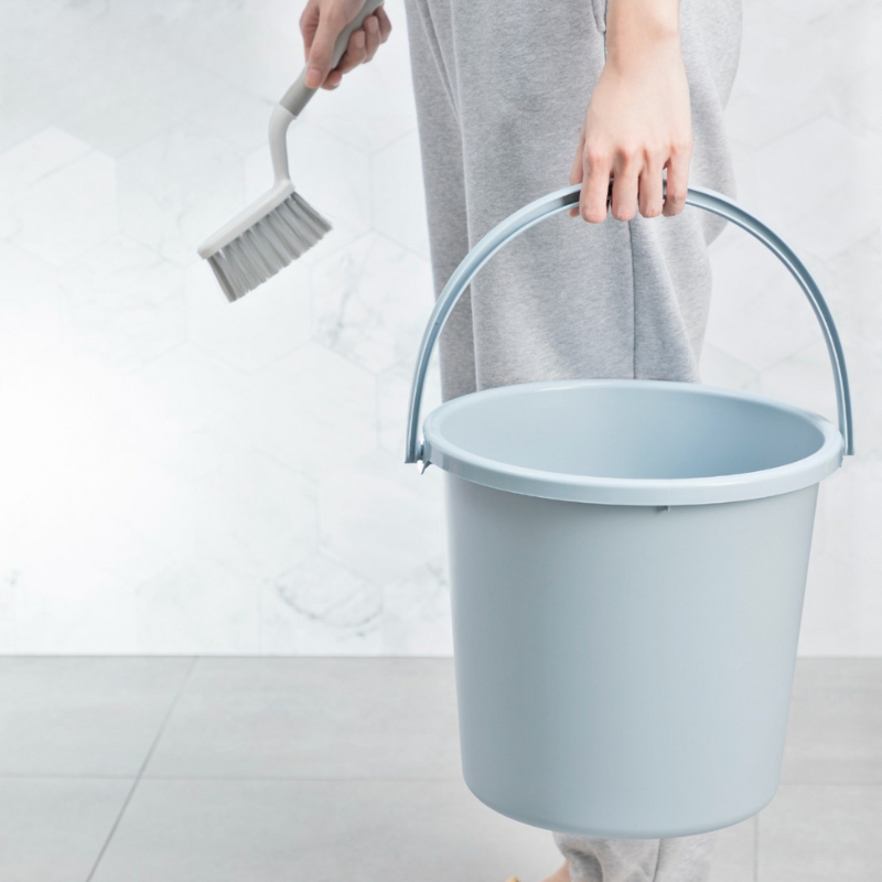 CHÍNH HÃNG INOCHI - Xô nhựa cao cấp có nắp đậy Notoro size 11L - 14L - nhiều màu pastel xinh xắn