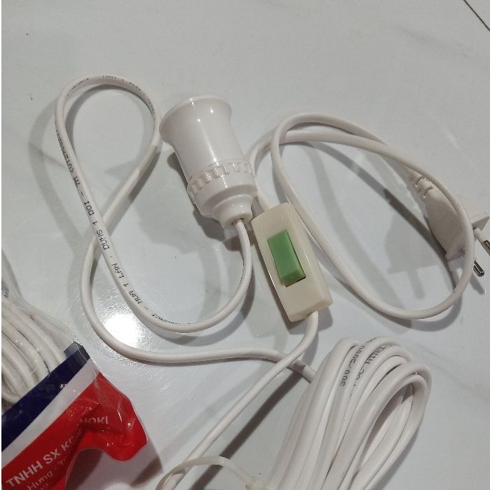Đui đèn E27 liền dây có công tắc tiện lợi dài 3 - 7m, hàng chất lượng hãng Hinoki