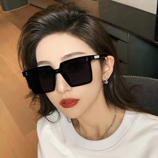 Kính mát nam nữ mắt dâm đen chống UV thiết kế mắt vuông râm dễ đeo màu sắc thời trang
