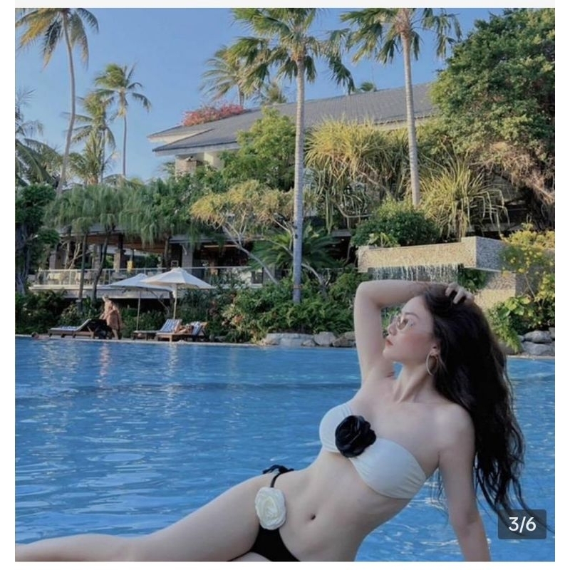 Bikini Hai Mảnh Hot Trend Blackpink – Áo Quây Quần Cột Dây Đính Hoa Trà