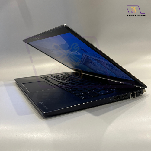 dynabook dynabook G83/M Core i5 8250U 1.6GHz/8GB/128GB(SSD
