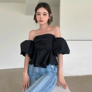 Áo croptop trễ vai bẹt tay phồng kiểu nhún gấp nếp trắng đen giá rẻ cao cấp VANISA CT028