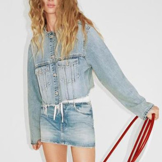Áo Zara made in Morocco đủ tag khoác Denim croptop phong cách và chân váy cạp trắng Luumooc
