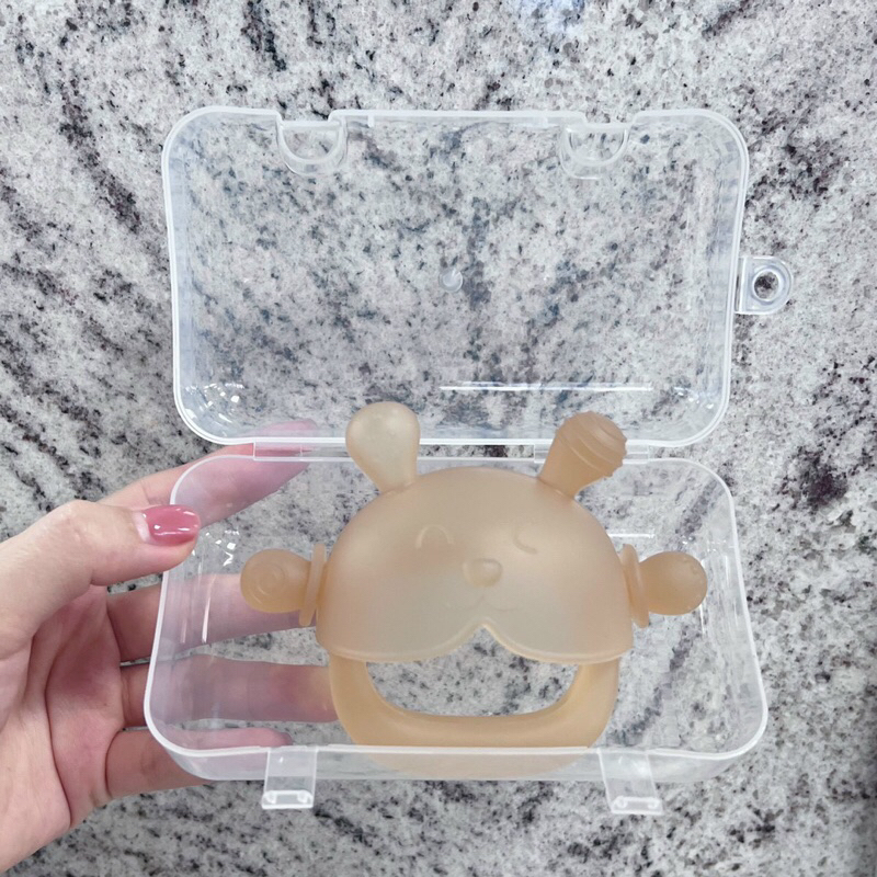Gặm Nướu Cho Bé Hình Gấu, Gặm Nướu Cầm Tay Silicon Siêu Mềm Không Chứa BPA An Toàn Cho Bé (Có hộp đựng kèm)Tibongstore