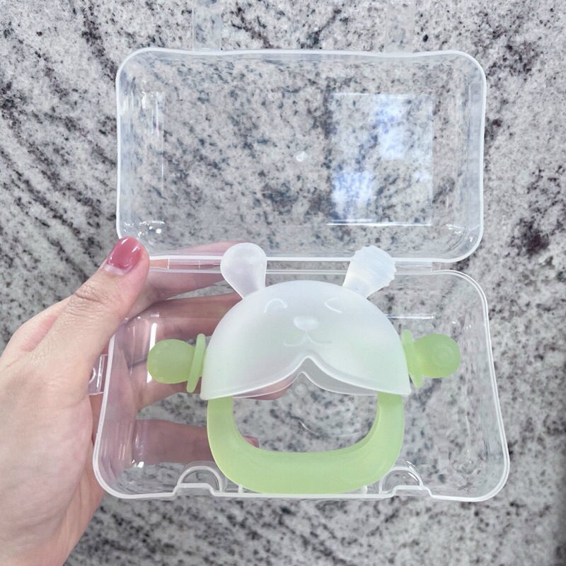 Gặm Nướu Cho Bé Hình Gấu, Gặm Nướu Cầm Tay Silicon Siêu Mềm Không Chứa BPA An Toàn Cho Bé (Có hộp đựng kèm)Tibongstore