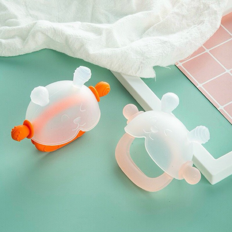 Gặm Nướu Cho Bé Hình Gấu, Gặm Nướu Cầm Tay Silicon Siêu Mềm Không Chứa BPA An Toàn Cho Bé (Có hộp đựng kèm)Tibongstore