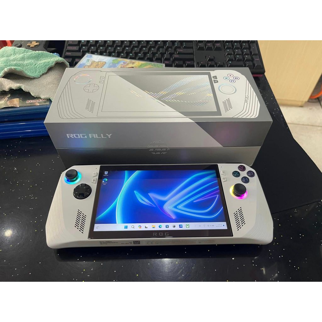 ROG ALLY Z1 EXTREME 1TB換装