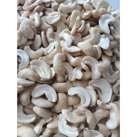 HẠT ĐIỀU SỐNG. Hạt điều tươi sống vỡ đôi Bình Phước nấu sữa cho mẹ bầu và bé. Hạt điều tươi nấu cháo, nấu soup