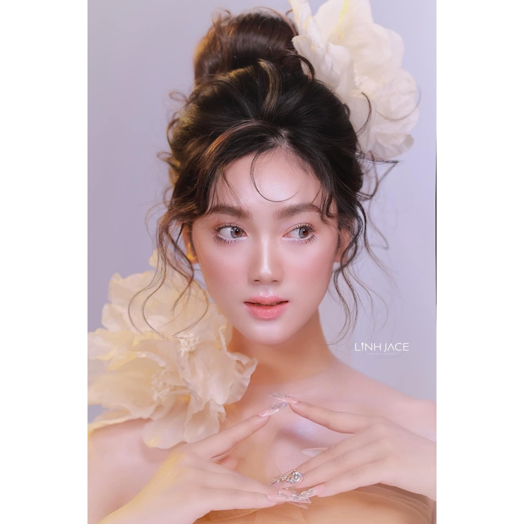 Lens y tế cấp ẩm 20h sử dụng HEBE GRAY 14.0 giãn nhẹ Hàn Quốc Eyeblink(Giảm giá 35k khách hàng mới )