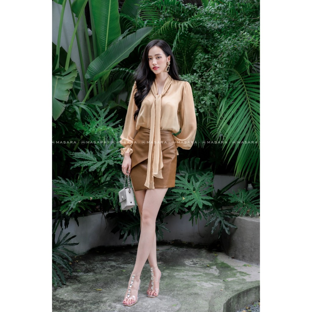 Áo MASARA tơ gân mềm mại màu nude cột nơ