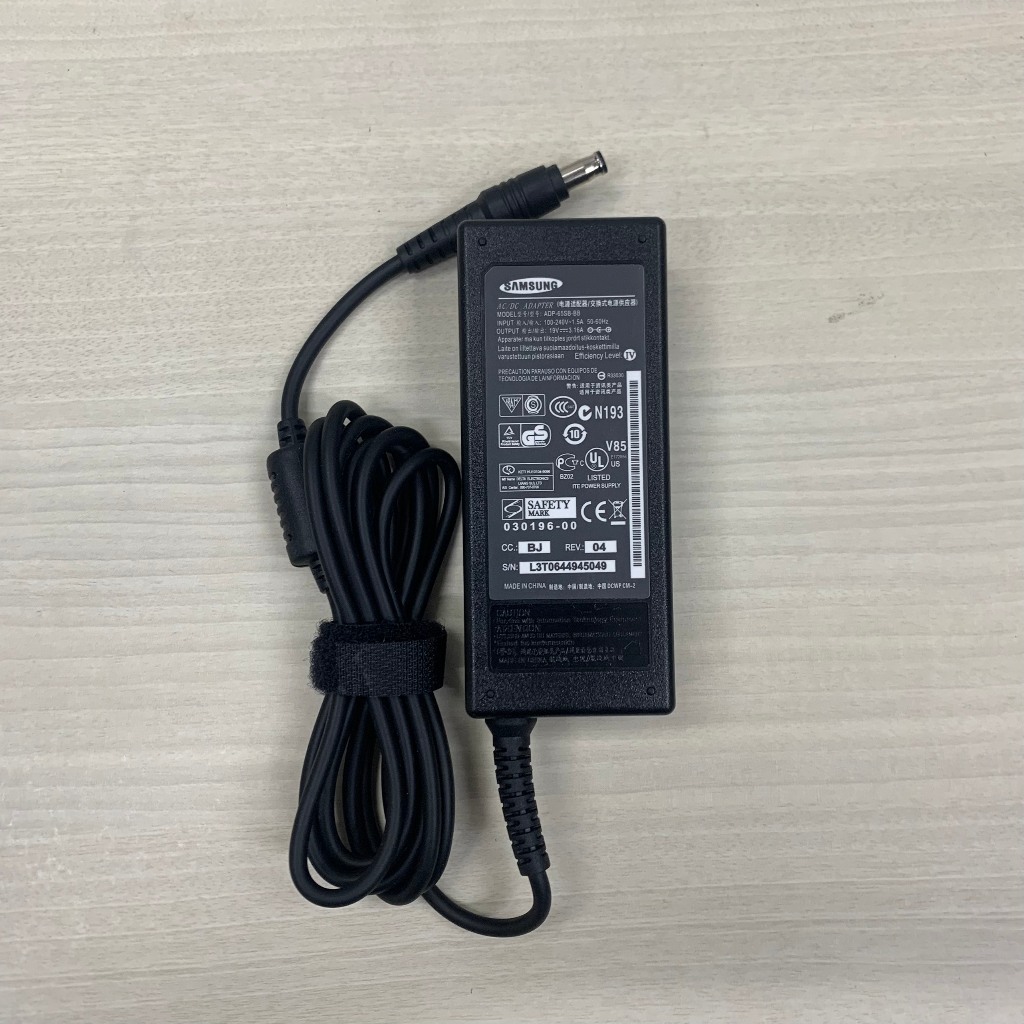 SẠC dùng cho SAMSUNG 19V - 3.16A 60W New 100%