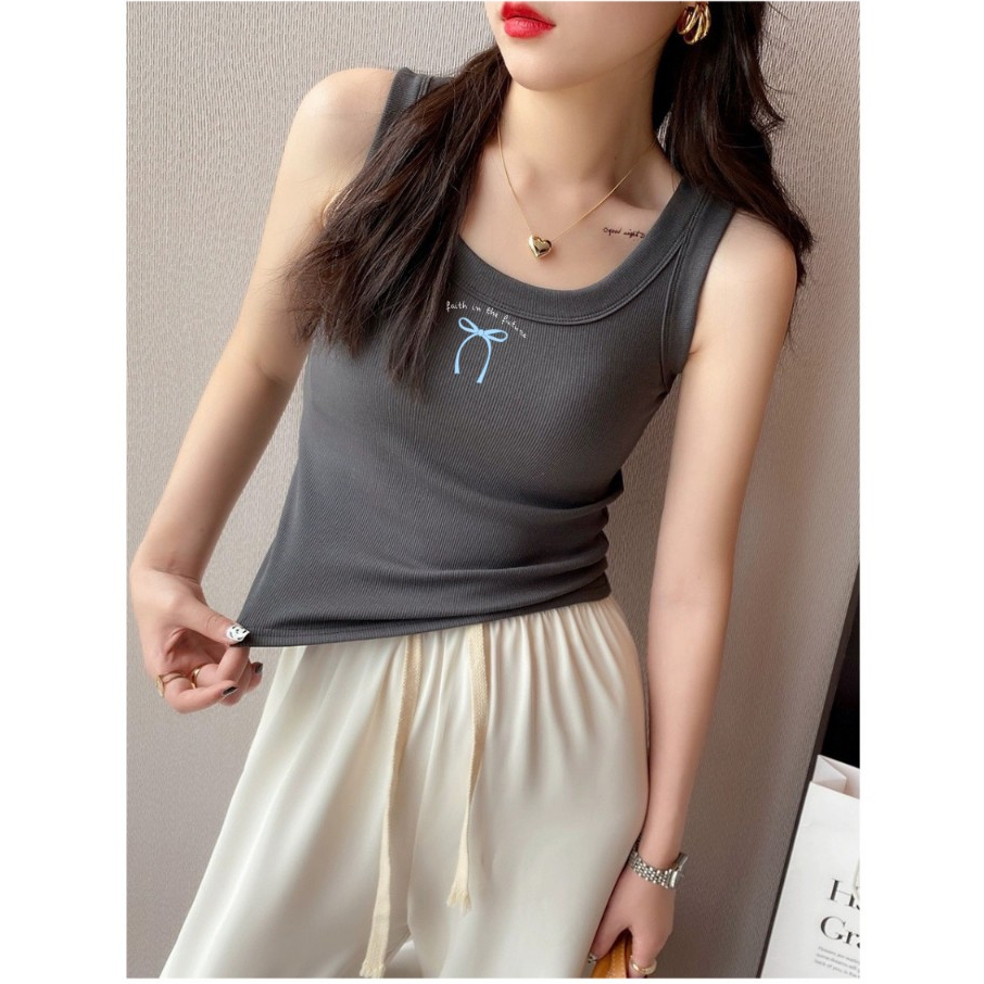 Áo ba lô cổ rộng dáng ôm In hình Nơ JULY, Áo ba lỗ chất gân tăm lụa mềm mại, co giãn 4 chiều.