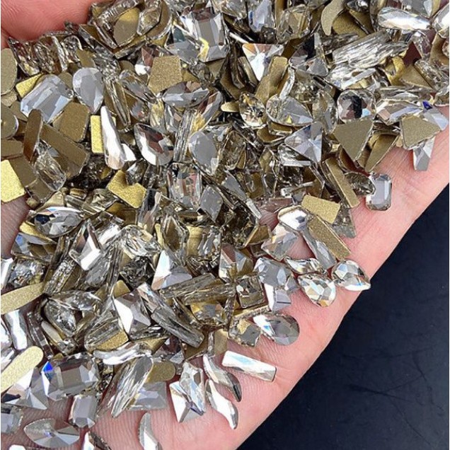 Đá chân bằng màu Trắng túi 100v Mix size to, đá nail siêu sáng