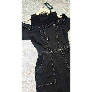 Jumpsuit hở vai trần chỉ trắng phối cúc sang chảnh A2102