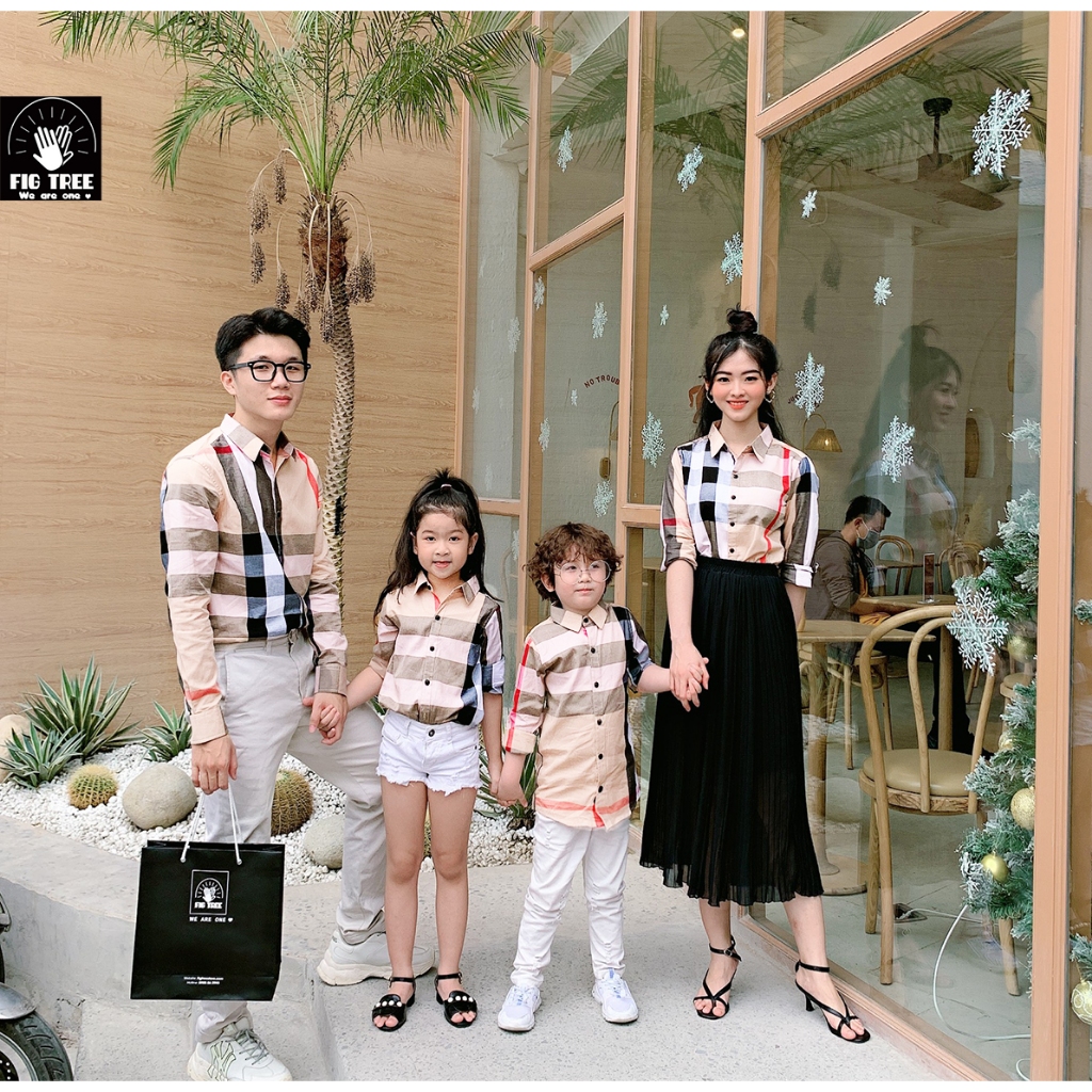 Set Áo Sơ Mi Gia Đình Fig Tree Caro Màu Kem Đen Trắng( chất cotton mềm mát -full size từ 7kg -100kg)