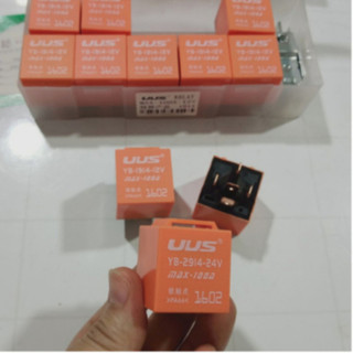 Rơ le 5 chân 100A UUS màu cam điện 12 và 24v.(Giá 1 chiếc)