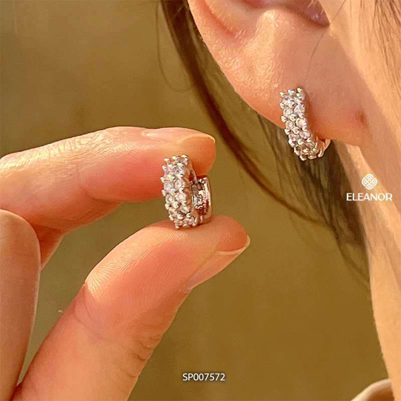 Bông tai chuôi bạc 925 Eleanor Accessories dáng tròn đính đá khuyên tai nữ phụ kiện trang sức 7572