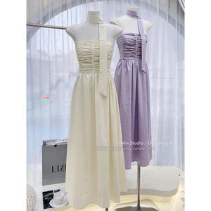 Váy maxi dập li đi biển cổ yếm nữ chất liệu voan tơ cao cấp đi du lịch đi chơi