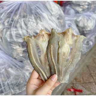 500Gram khô cá lóc xẻ non hàng đặt biệt, khô được phơi 4 nắng nên vận chuyển đi xa yên tâm.