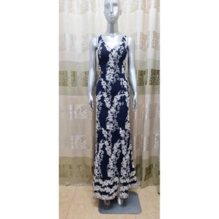 Siêu phẩm dạ hội không tay thêu hoa R&M Richards