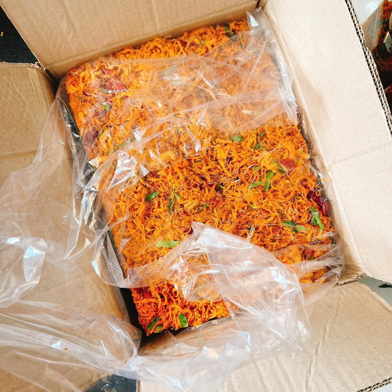 KHÔ GÀ LÁ CHANH LOẠI NGON ĐẶC BIỆT -1Hộp 500GR