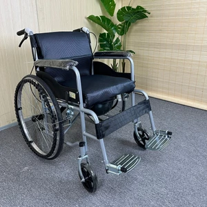 Xe lăn tay có đệm kèm bô vệ sinh, cho người già người bệnh, chấn thương gặp khó khăn trong việc đi lại - NIKITA